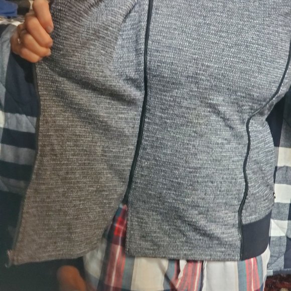 Lululemon wrap jacket - Picture 8 of 8